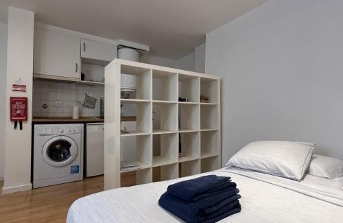 Santo Estevao Apartment | Lisbon Life Alfama III