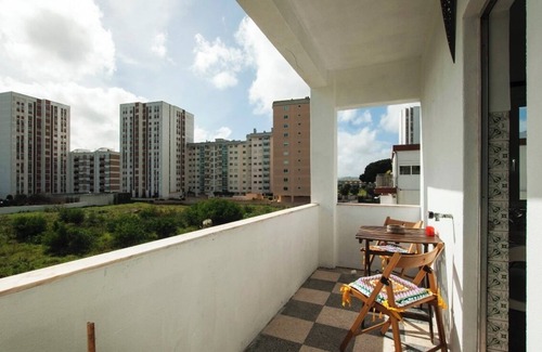 Santa Clara Apartment | Lisbon - Low Cost - Airport - Subway