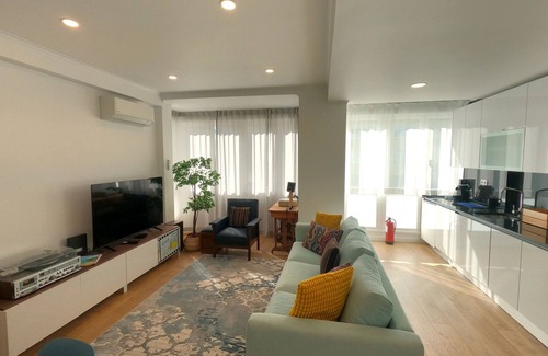 Benfica Apartment | Lisbon Modern T3 in Benfica, Lisbon