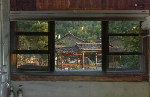 Liandu Hotel | Lishui Manshanju Forest Retreat