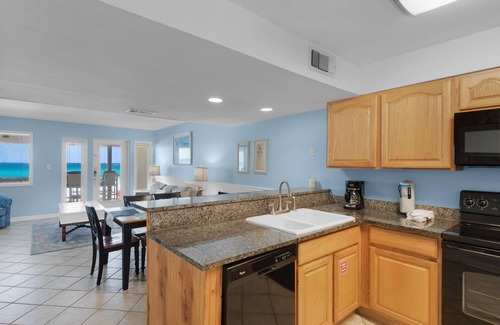 Miramar Beach House | Listen to the Waves Crash from Every Room in this Relaxing Gulf Front Condo!