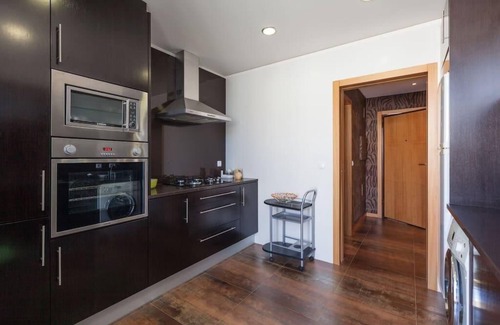 Caminha House | Listening to the Waves of the Sea 1