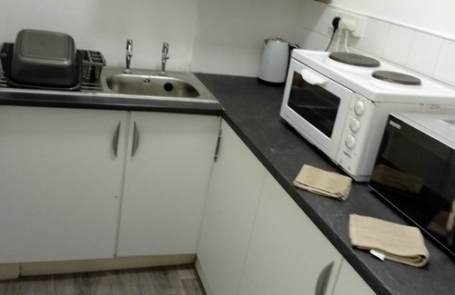 Liverpool Apartment | Litherland Studio Apartment in the heart of Litherland