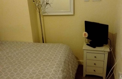 Liverpool Apartment | Litherland Studio Apartment in the heart of Litherland