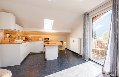 Farchant Apartment | Little apartment with a huge view
