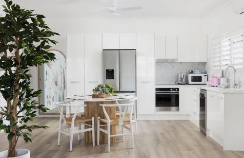 Nelson Bay Villa | Little Beach Boutique Apartment