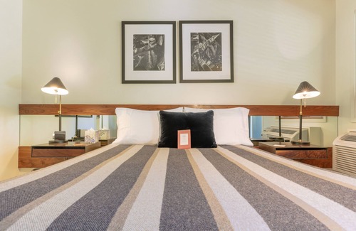 Green Mountain Falls House | Little Beaver Inn