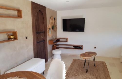 La Plaine des Cafres Ski Chalet | Little Casbah