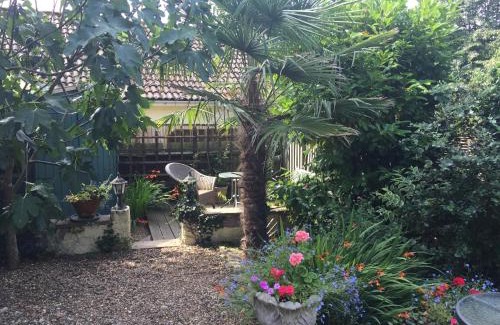 Friston House | Little Chequers