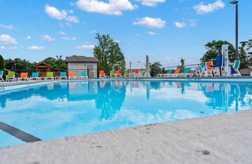 Kimberling City House | Little Dipper - Cozy Condo for 6 with Resort-style Amenities
