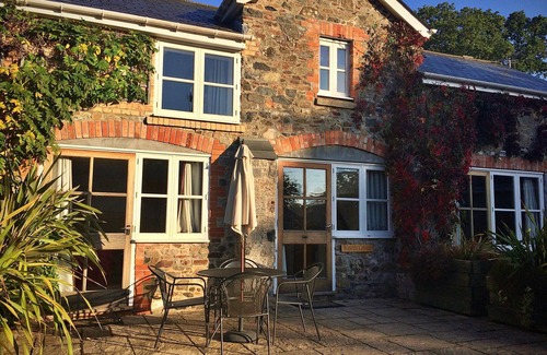 Liverton Cottage | Little Dunley - Wisteria Cottage