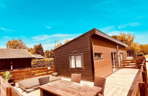 Bridlington House | Little Eden Country Park, Bridlington with Private Hot Tubs