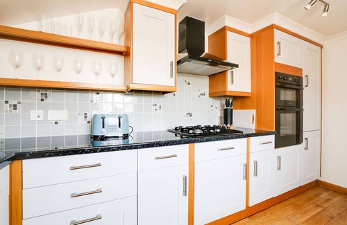 St Minver House | Little Fourways, St Minver (near Rock & beaches).Stunning property sleeps 8+dogs