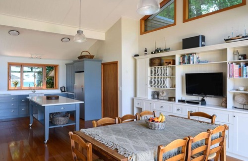 Kaiteriteri House | Little Kaiteriteri Retreat