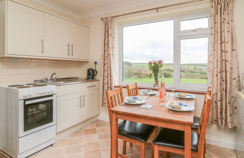 Saint Gennys Cottage | LITTLE LANES, pet friendly, with a garden in Boscastle