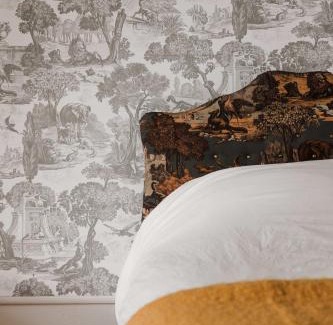 Ameliasburgh House | Little Louis - A Princely Take on a County Getaway