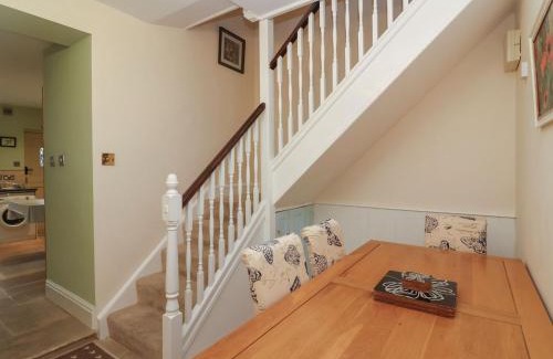Upton St. Leonards House | Little Noo