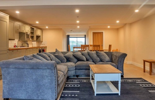 Little Rissington House | Little Rissington - Barn Eight by Interhome