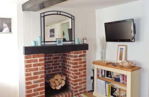 Walton on the Naze House | Little Thatch