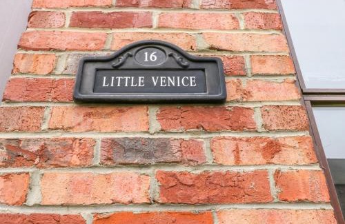 Whitby House | Little Venice