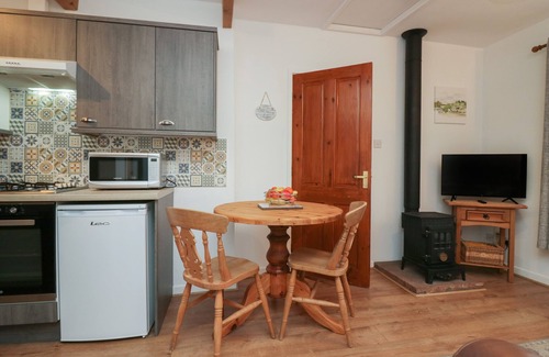 Penrith Cottage | LITTLE WINDER, pet friendly, with a garden in Askham, Cumbria