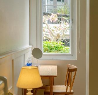 Hue City Centre House | LittleBloom homestay