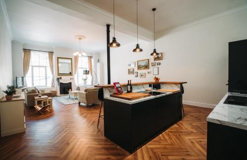 Litton Mill Apartment | Litton Mill Retreat, Luxury Converted Mill