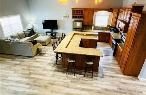 Port Mansfield Condo | Live Life Lavishly at Mildred's Manor 1. 2 Bdrm + Loft/3 bath. 5Beds/Sleeps 10.