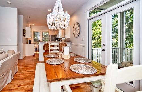 Bald Head Island Cottage | Live oak views from this 3 bedroom cottage; 2 golf carts and peaceful screened in porch