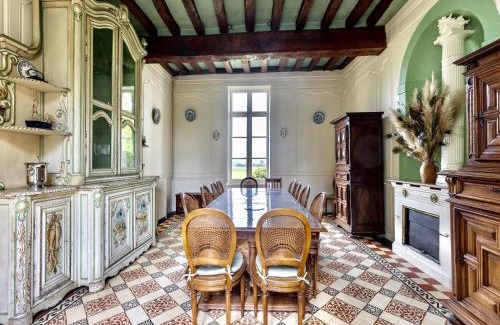 Bazouges-sur-le-Loir Villa | Live the Château Dream in the Loire Countryside