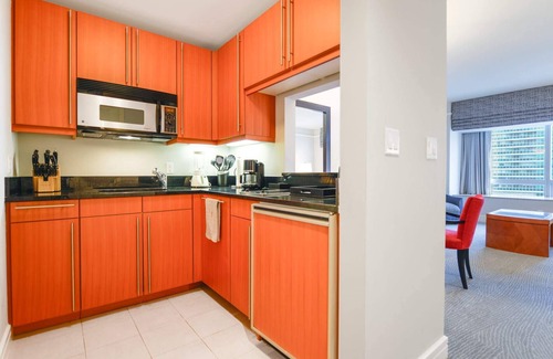 Brickell Apartment | Live the Miami Experience in an Exclusive Condo 4S