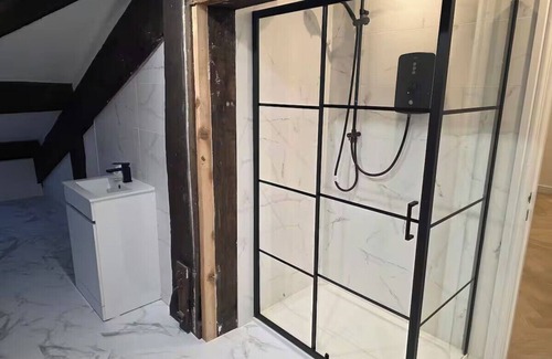 St George's Quarter Apartment | Liverpool Penthouse - Sleeps 8 - City Centre