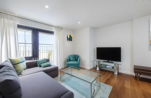 Bishopsgate Apartment | Liverpool St Modern 2 Bed Apartment