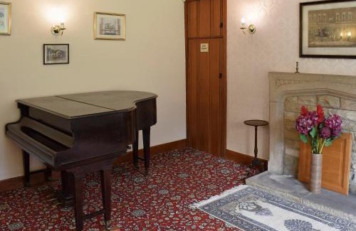 Loftus House | Liverton Lodge Farmhouse