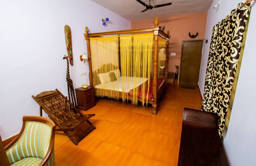 Salem Hotel | Livgrand Clifton Inn Resort, Yercaud - Residenza
