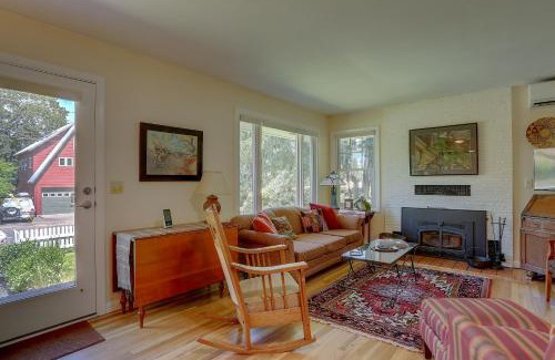 Hood River House | Living Color Cottage