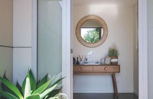Cowes House | Living The Beach Dream - Pets, WiFi, 4 bdrm, 450m Shops