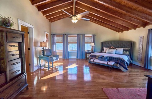 Morganton House | Living the Dream on Lake Blue Ridge