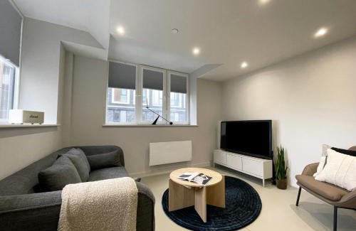 Liverpool City Centre Apartment | LIVINGWAY Roco