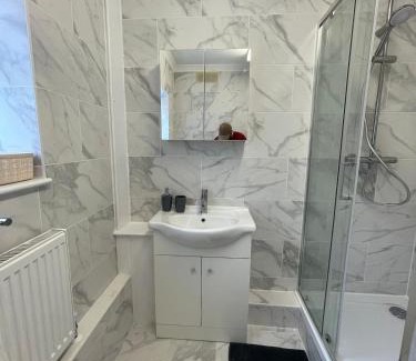 Gravesend House | Livingwell Home