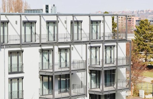 Berg Apartment | Livisit Bergpartment 23 - Doppelbettzimmer 27 qm - mit Südbalkon