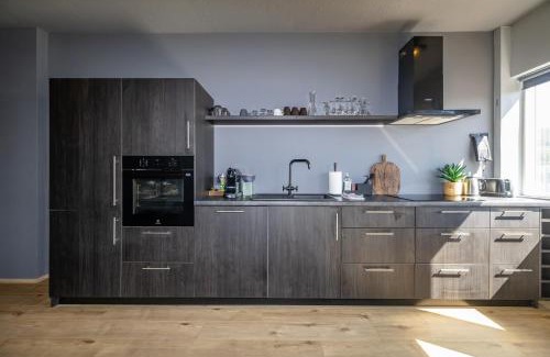 Oddeyrin Apartment | LL Properties - TB24 The Boutique Flat