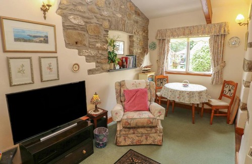 Castlemorris House | Llaethdy Cottage