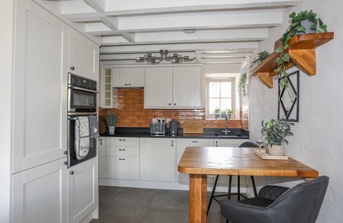 Beaumaris Cottage | Lleiniog Cottage