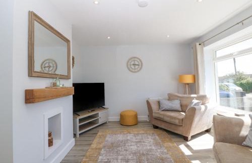 Tyn-y-Gongl House | Llwyn Eithin