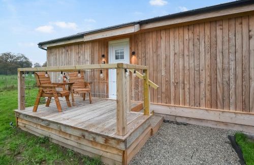 Garthmyl House | Llwynog Lodge