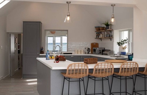 Rhosneigr House | Llys Y Celeste: 5 bedroom pet-friendly holiday home in Rhosneigr