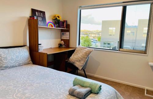 Ormiston House | LN Homestay in Flat Bush Auckland