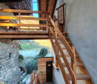 Valpelline House | Lo pountoun