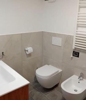 Venoz Apartment | Lo Reinard